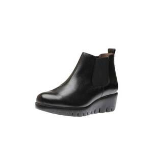NEW WONDERS women's slip-on chelsea boot in velvet black